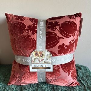 Saxon Hill Fall Autumn 🍂 Down Alternative Pillows Pumpkin Set of 2 NEW!
